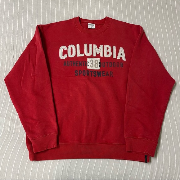 ✨Red VINTAGE COLUMBIA crew neck !✨ - Picture 2 of 6